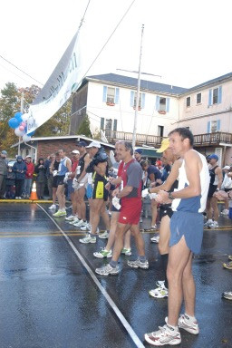 SB lines up for the start of the MDI Marathon